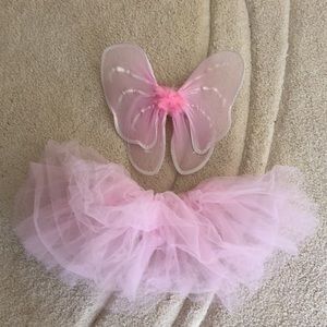 Butterfly Craze soft pink costume size 3T-4T with wings